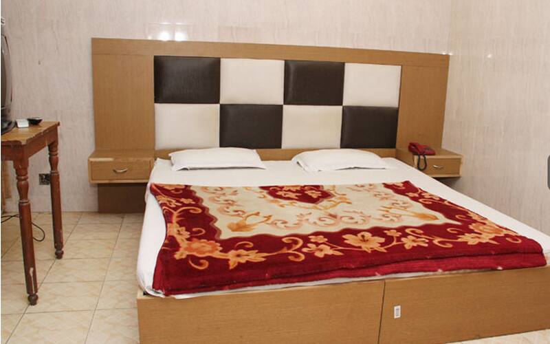 Hotel Akash, Chandigarh 1
